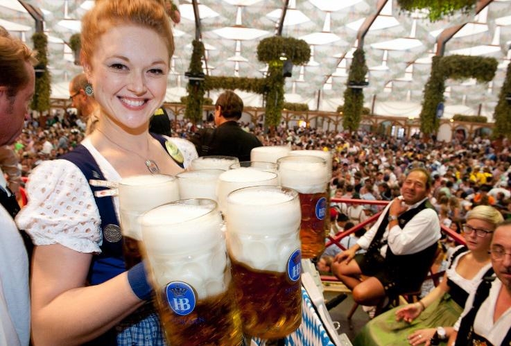 Mbipopullimi në Oktoberfest  ekspertët kërkojnë plan më të mirë për menaxhimin e turmës