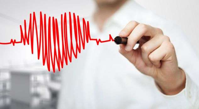 Rritja e sëmundjeve të zemrës dhe sinjalet që tregojnë se duhet të shkoni menjëherë tek mjeku