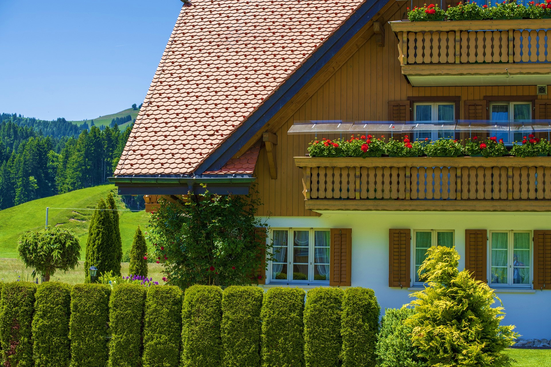 Të huajt rezidentë po shndërrojnë zonat e Cyrihut në lagje luksoze