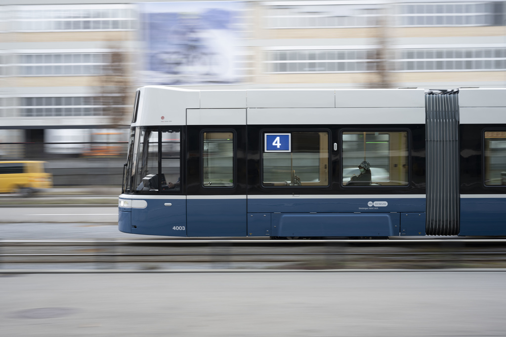 Sistemi i transportit publik në Cyrih përgatitet për një  ndryshim historik të orarit 