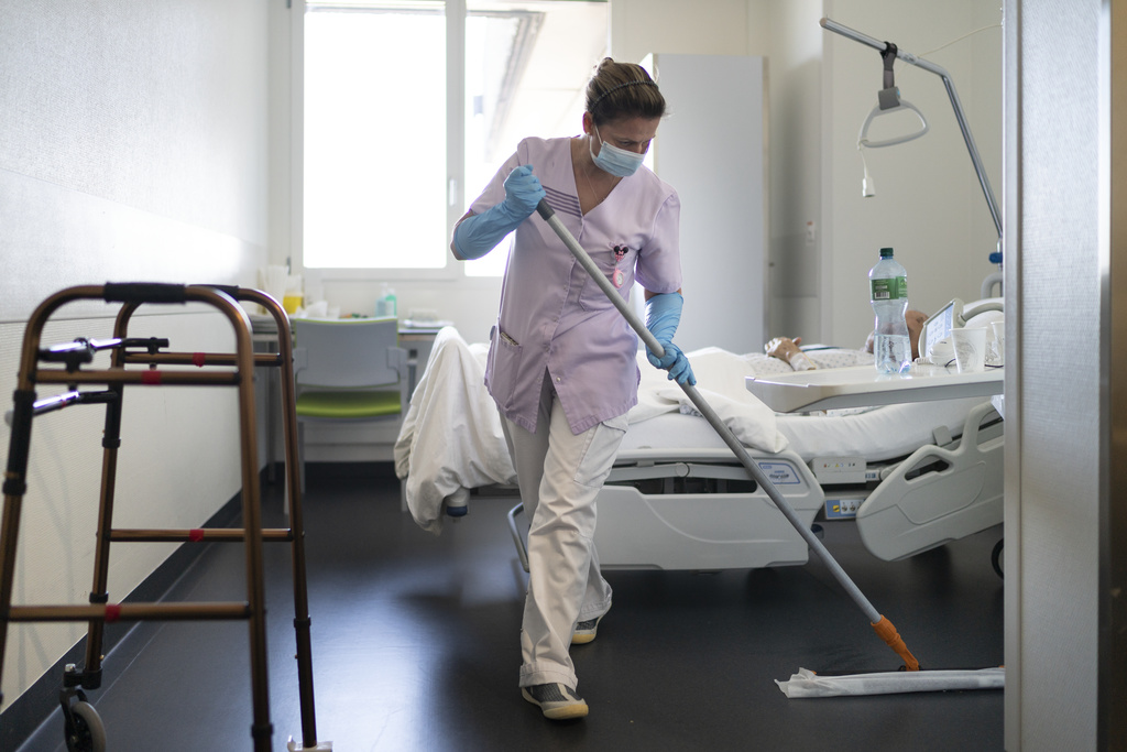 Swissmedic evidenton mangësi higjienike në spitalet zvicerane