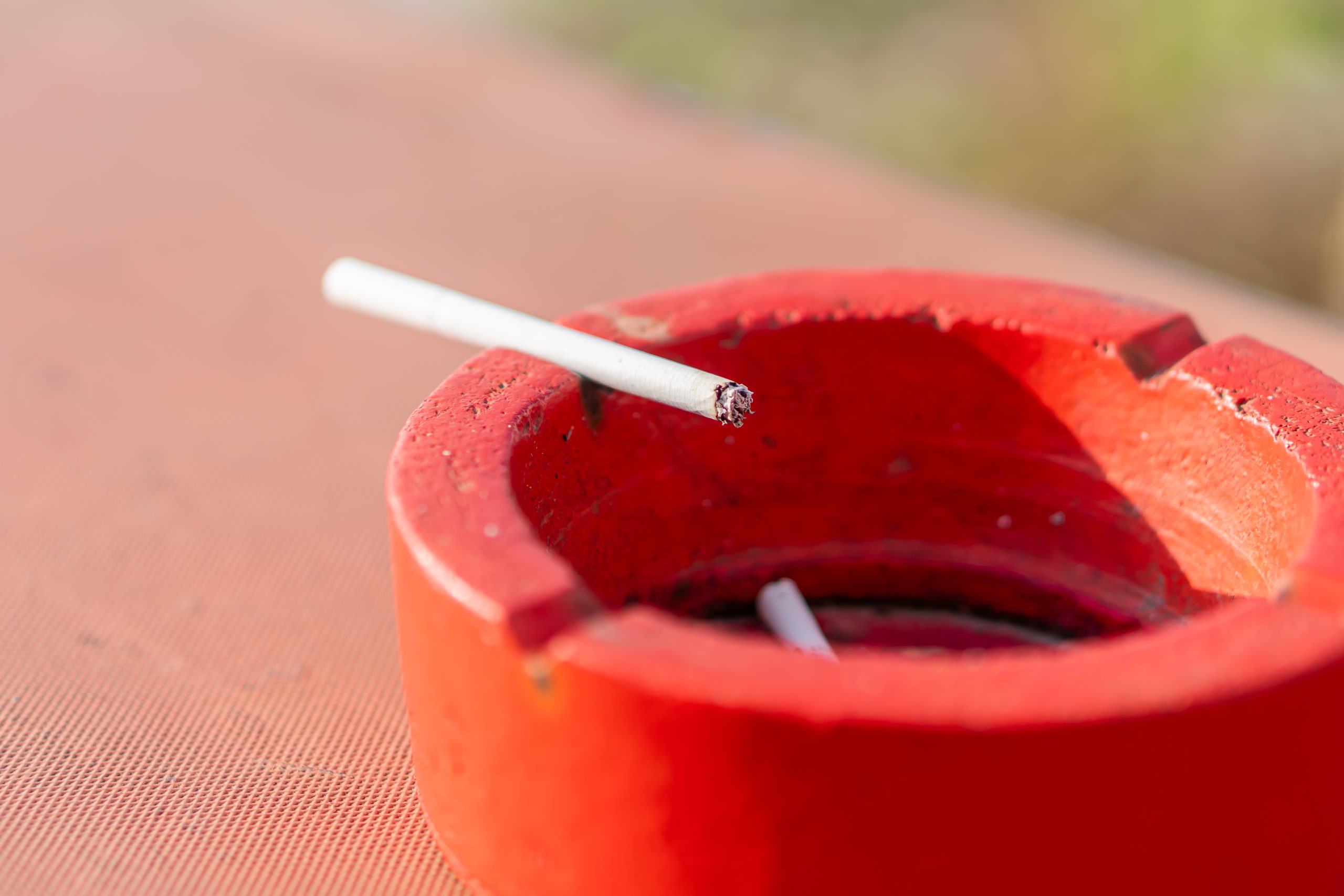 Britania e Madhe drejt krijimit të një brezi pa duhan  a do ta ndjekë edhe Zvicra këtë politikë 