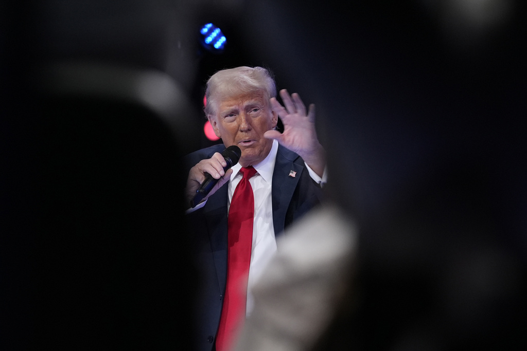 Shtëpia e Bardhë publikon raportin  kjo është gjendja shëndetësore e presidentit Trump
