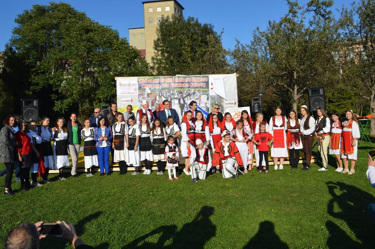 Graz: Shoqata “Atdheu” edhe këtë vit do të organizojë Ditën Kulturore Shqiptare