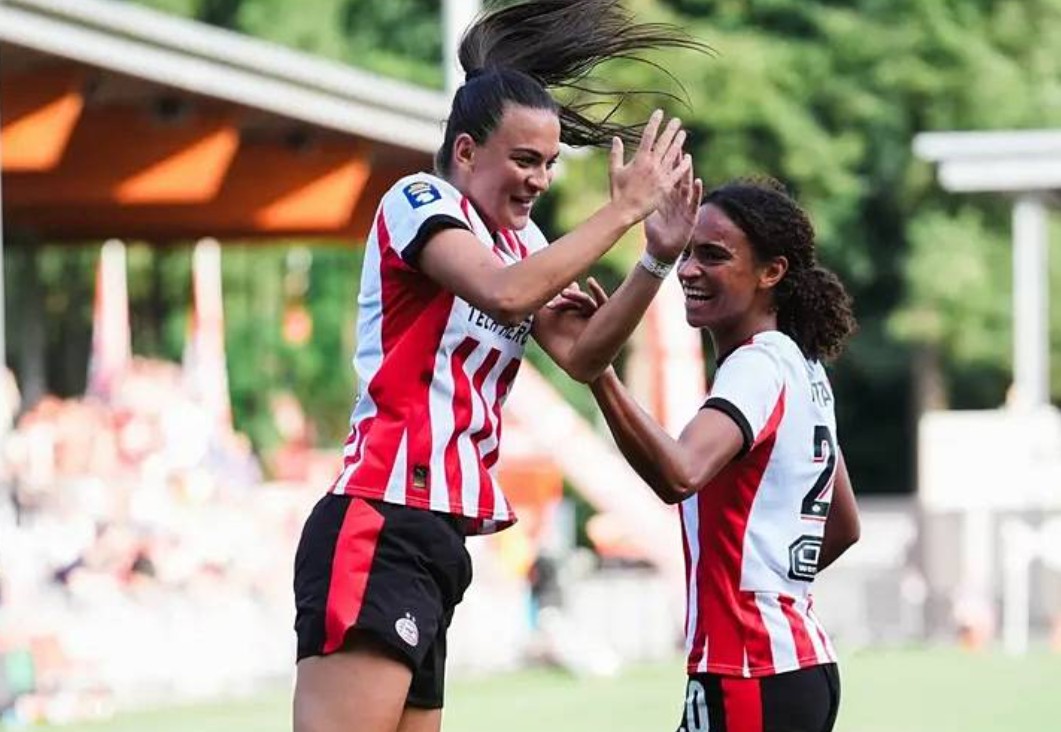 Riola Xhemaili vendos në fitoren e PSV Eindhoven dhe kualifikimin në raundin tjetër