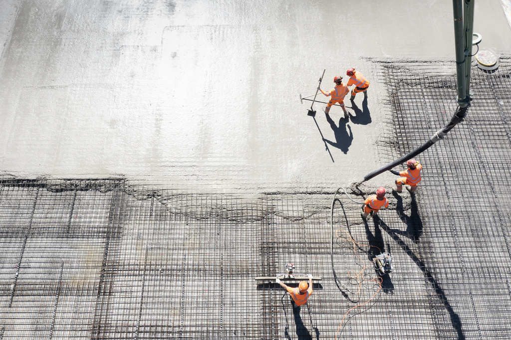 Zvicra përjeton rënie ekonomike në tremujorin e tretë