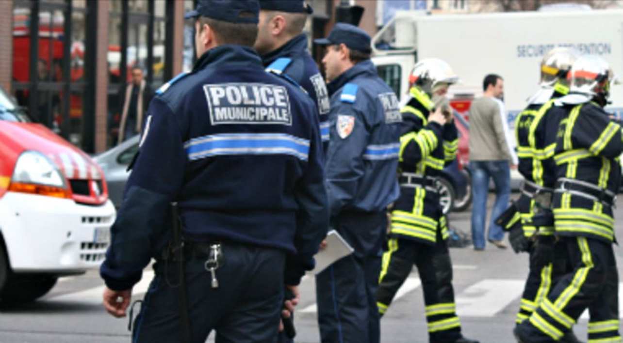 Francë  Shqiptari dënohet me burg të përjetshëm për vrasjen e partneres para syve të fëmijës