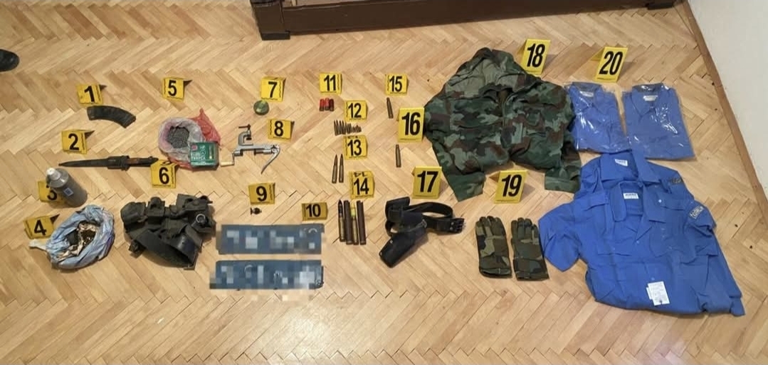 Policia e Kosovës zbulon sërish armatim dhe pajisje ilegale në Mitrovicë të Veriut