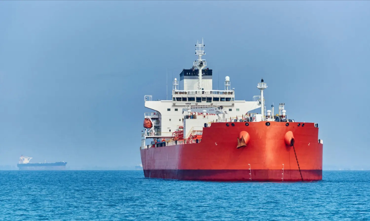 SHBA ja heq përkohësisht sanksionet ndaj naftës ruse