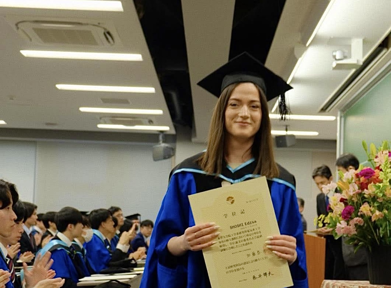 Edisa Shoshi diplomon në Master në Universitetin e Tokios
