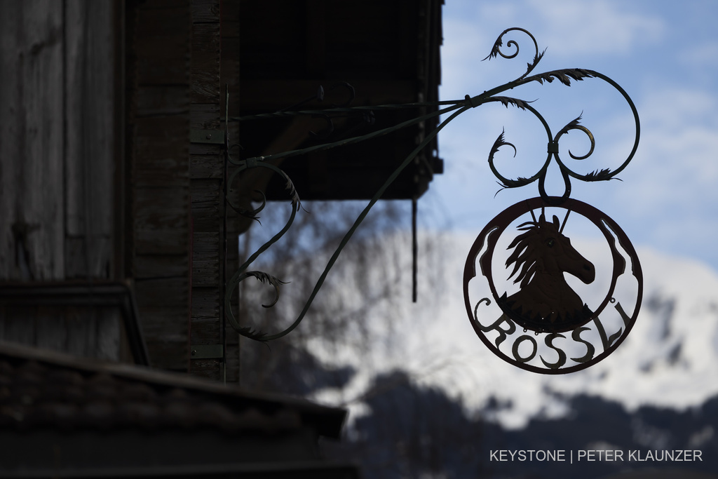 Mbyllet restoranti tradicional  Rössli  në Erlenbach pas 14 vitesh