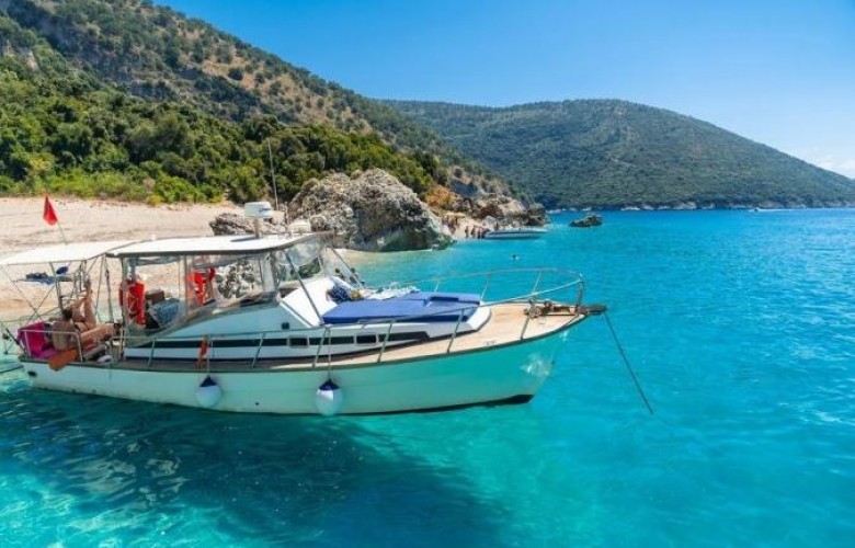 Daily Mail  Shqipëria në krye të preferencave të britanikëve për pushimet verore