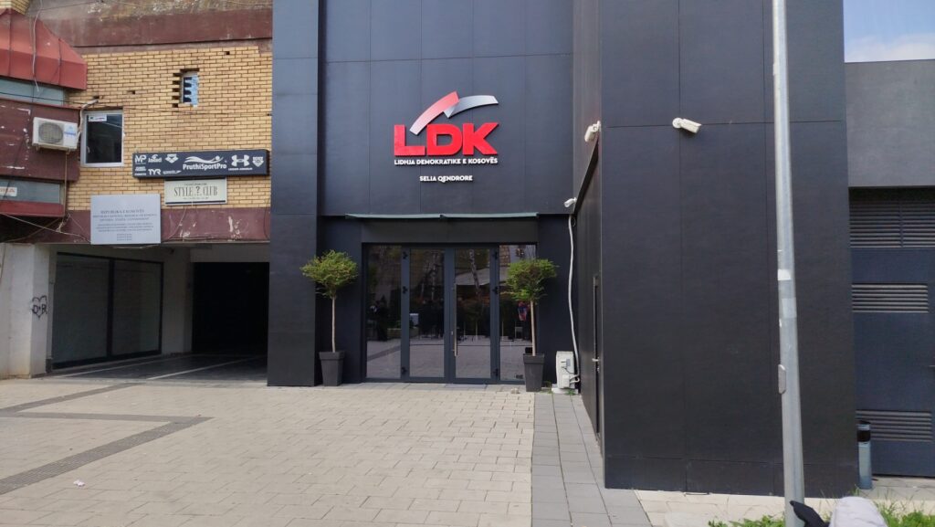 LDK është e gatshme për marrëveshje me Vetëvendosjen  nëse respektohen tri parime