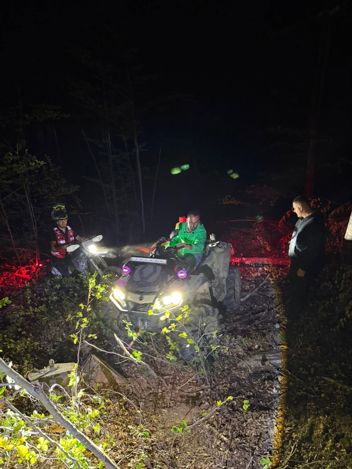 Gjenden të sigurt dy motoristët e humbur në Majën e Jezercës