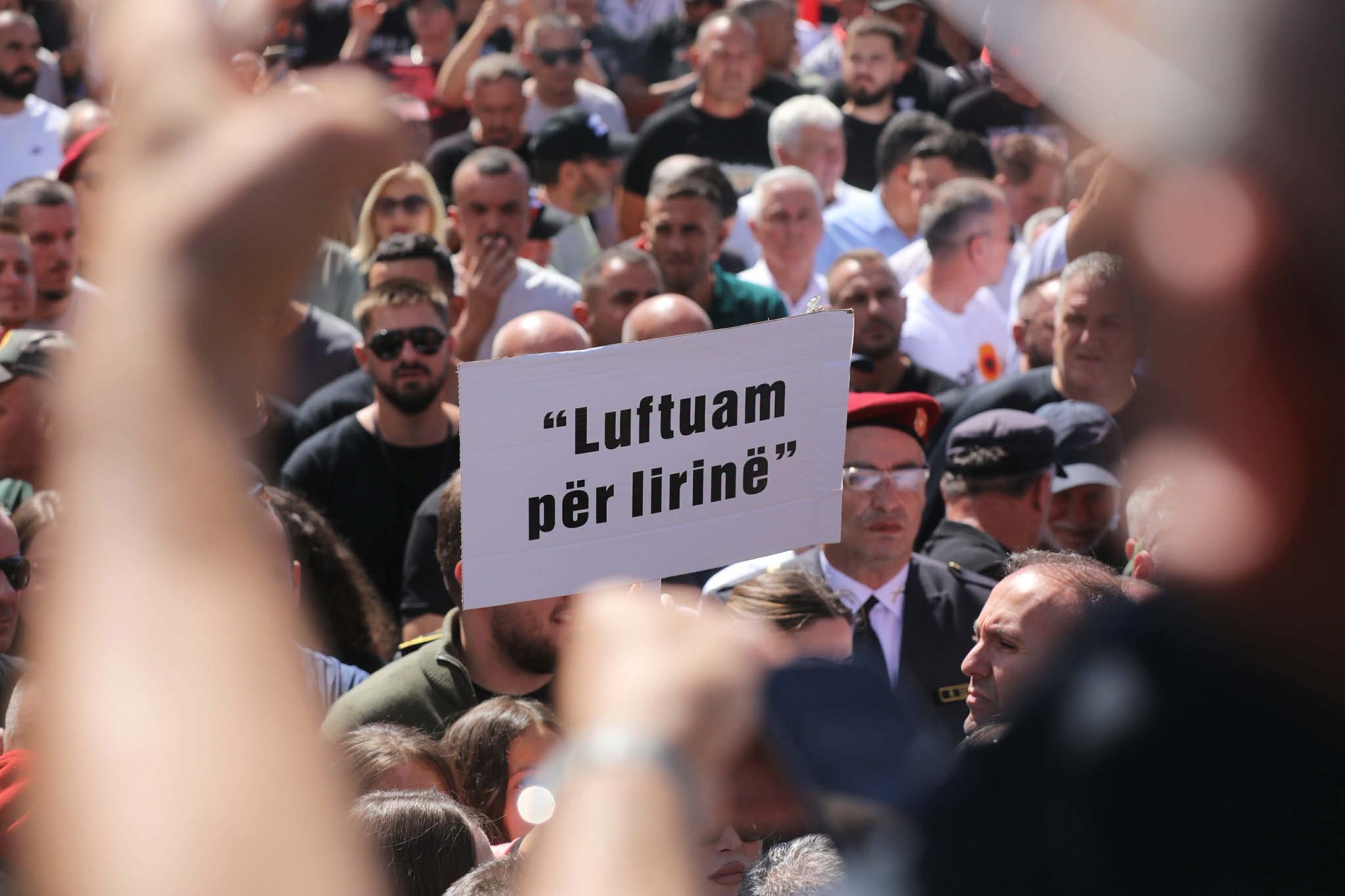 Jo në emrin tim   shqiptarët mblidhen për protestën e 27 shtatorit në Gjenevë