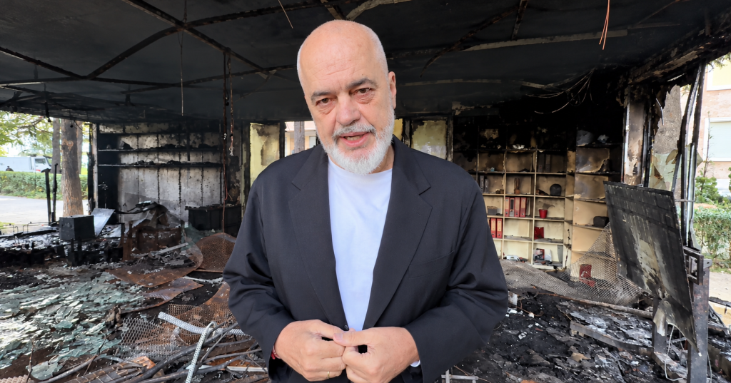 Edi Rama  Një dron me eksploziv synonte Kryeministrinë